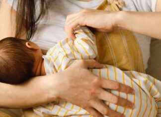 Dealing with a ‘Groomzilla’ Situation: Breastfeeding in Front of Wedding Guests news-12082024-033023