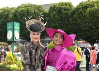 Lorraine Wins Best Dressed at Dublin Horse Show news-17082024-020454