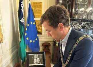 Lord Mayor Opens Book of Condolence for Nell McCafferty in Dublin news-22082024-065112