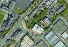 Dublin Road Partially Blocked and Trains Suspended Due to Building Fire news-22082024-185448