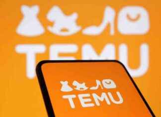 China’s PDD Stock Drops Due to Decline in Consumer Spending news-26082024-224440