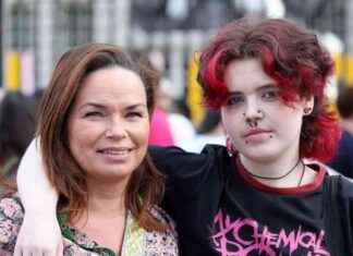 Mother of Co Down Teenager Advocates for Reversal of Puberty Blockers Ban news-28082024-105020