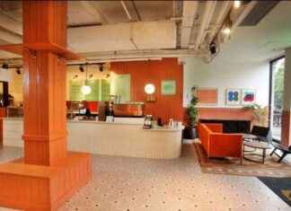 Delicious New York Deli-Style Sambos: A Restaurant Review news-29082024-230132