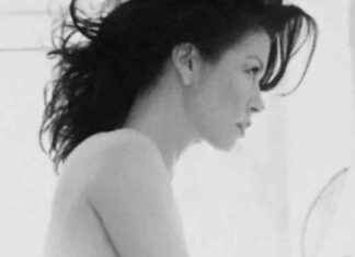 Catherine Zeta-Jones Shares Naked Birthday Photo for Husband Michael at 55 news-26092024-170640