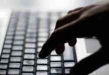 Elderly Experiencing Social Exclusion Due to Online Services, Says Councillor news-27092024-162554