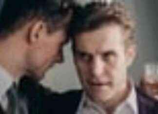 King Frankie: Peter Coonan’s Not So ‘Coola Boola’ Transformation news-13102024-065412