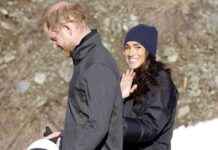 Meghan Markle’s Struggle for Prince Harry’s Attention: An Awkward Moment news-11112024-094950
