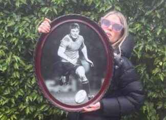 Amy Huberman receives a funny oversized gift from Brian O’Driscoll fan news-12112024-100826
