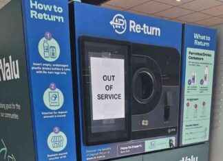 Man places large turd in bottle in Re-Turn machine: What happened next? man-places-large-turd-in-bottle-in-re-turn-machine-what-happened-next