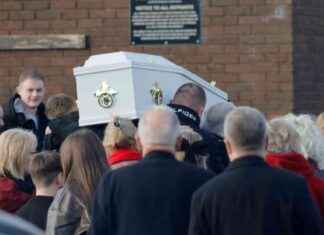 Paula Lawlor Funeral: Remembering a Loving Mother Devoted to Her Daughter paula-lawlor-funeral-remembering-a-loving-mother-devoted-to-her-daughter