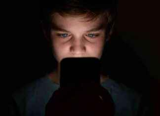 Average Age of Nine: Children in Ireland Receiving First Mobile Phone average-age-of-nine-children-in-reland-receiving-first-mobile-phone