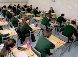 Test Your Knowledge with These 12-Year-Old School Entrance Exam Questions test-your-knowledge-with-these-12-year-old-school-entrance-exam-questions