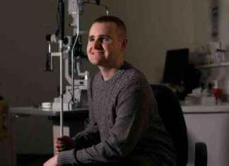 Revolutionary Surgery Restores Man’s Eyesight in Groundbreaking Procedure revolutionary-surgery-restores-mans-eyesight-in-groundbreaking-procedure