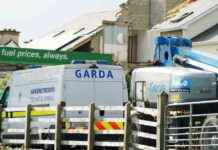 Woman Refuses to Enter Shop Built on Tragedy Site woman-refuses-to-enter-shop-built-on-tragedy-site