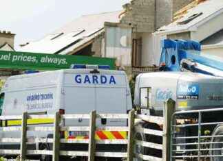 Woman Refuses to Enter Shop Built on Tragedy Site woman-refuses-to-enter-shop-built-on-tragedy-site