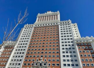 Discover Luxury at Hotel Riu Plaza The Gresham Dublin