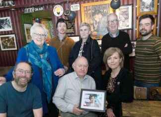 Remembering Lyra McKee: Unveiling at Belfast’s Reporters Bar remembering-lyra-mckee-unveiling-at-belfasts-reporters-bar