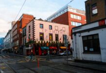 Dunnes Stores Dublin: Why Shoppers Can’t Get Enough of It